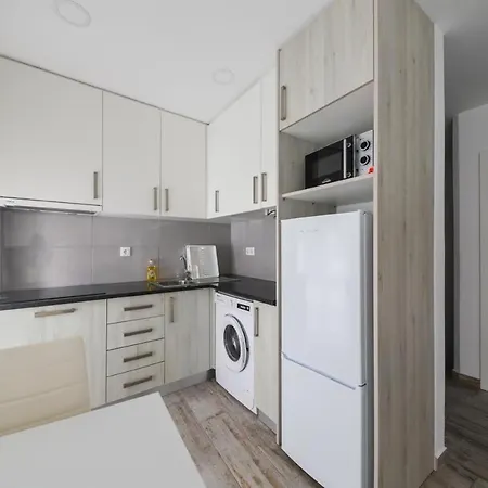 E Quartos Primorosa Apartment