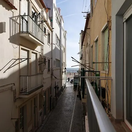 E Quartos Primorosa Apartment *
