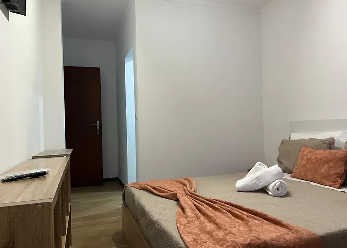 E Quartos Primorosa Daire Nazaré