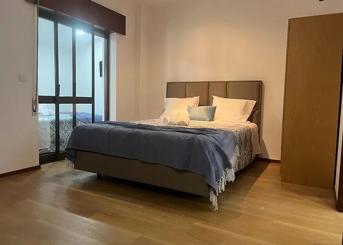 E Quartos Primorosa * נאזרה